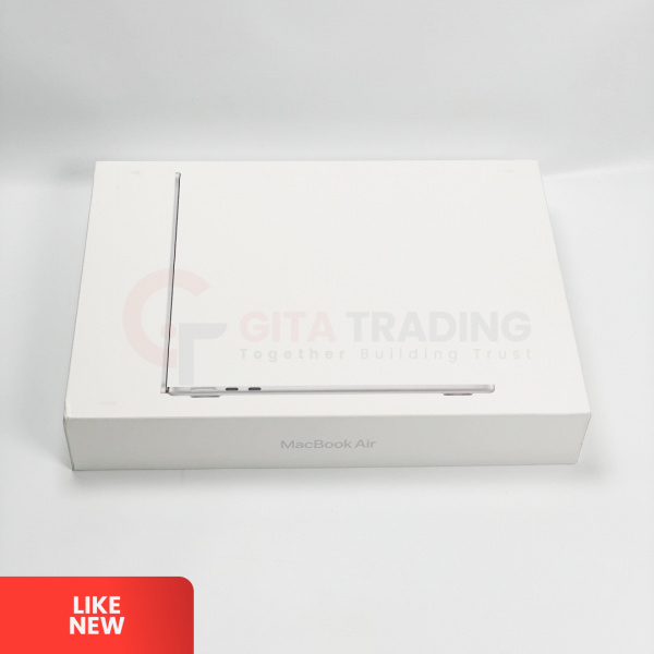 macbook-air-retina-13-inch-m4-2025-starlight-apple-m4-ssd-256gb-ram-16gb-sn-cp205lq4r6-macos-like-new-20260806141350-2.png
