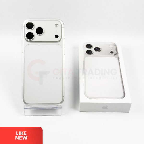 APPLE iPhone 17 Pro 5G Silver - Sim Free (SIM Fisik) | Silent Camera & Single SIM | Battery Health: 100% | ROM: 256GB | IMEI: 358426659810225 | LIKE NEW