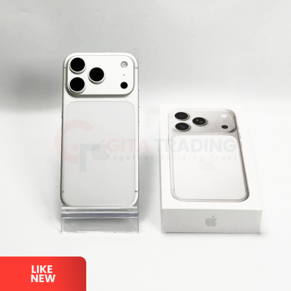 APPLE iPhone 17 Pro 5G Silver -  SIM Free ( eSIM) | ROM: 256GB | Battery Health: 100% |  Silent Camera | IMEI: 352574676013772 | LIKE NEW