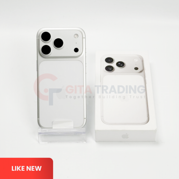 APPLE iPhone 17 Pro Max 5G Silver - eSIM | Battery Health: 100% |  ROM: 256GB | IMEI: 353863645217872 | LIKE NEW