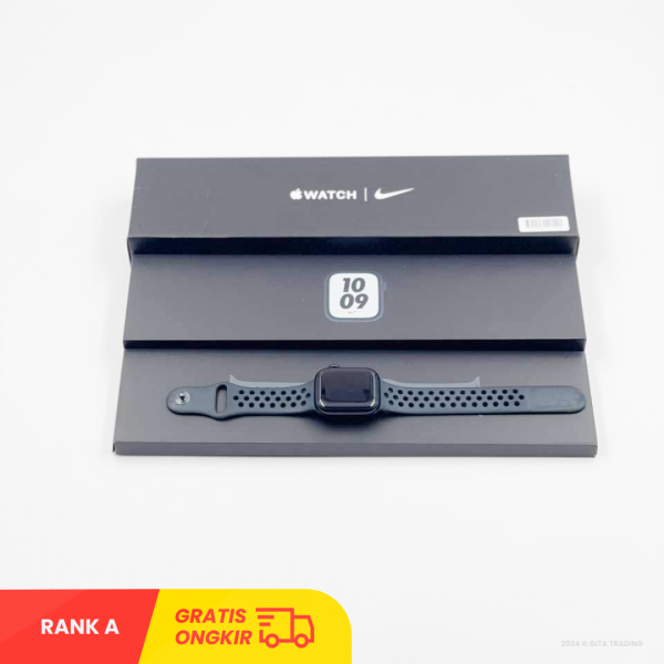 Apple Watch Series 7 41mm Nike Edition ( GPS Only/STX2HCX755H/ Midnight Aluminum case/ Black nike sport Band ) - RANK A